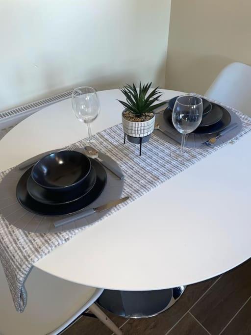 Modern 2 Bedroom Apartment In Derby City Centre المظهر الخارجي الصورة