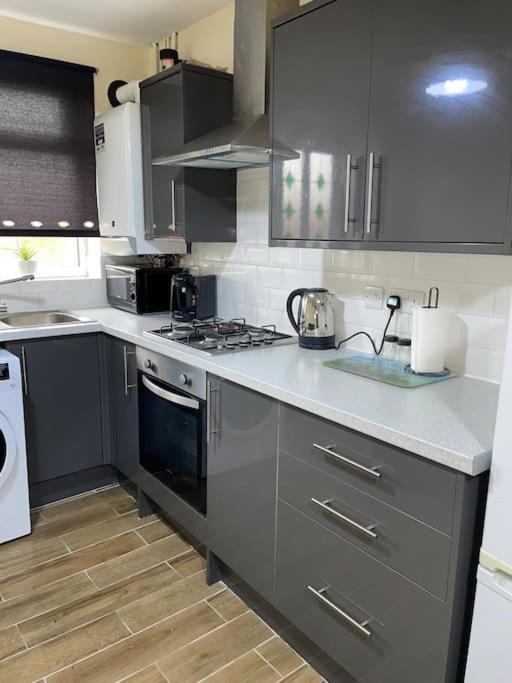 Modern 2 Bedroom Apartment In Derby City Centre المظهر الخارجي الصورة