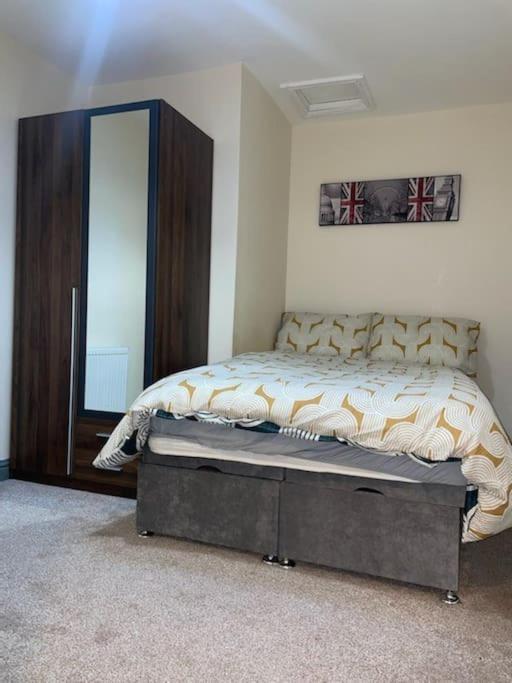Modern 2 Bedroom Apartment In Derby City Centre المظهر الخارجي الصورة